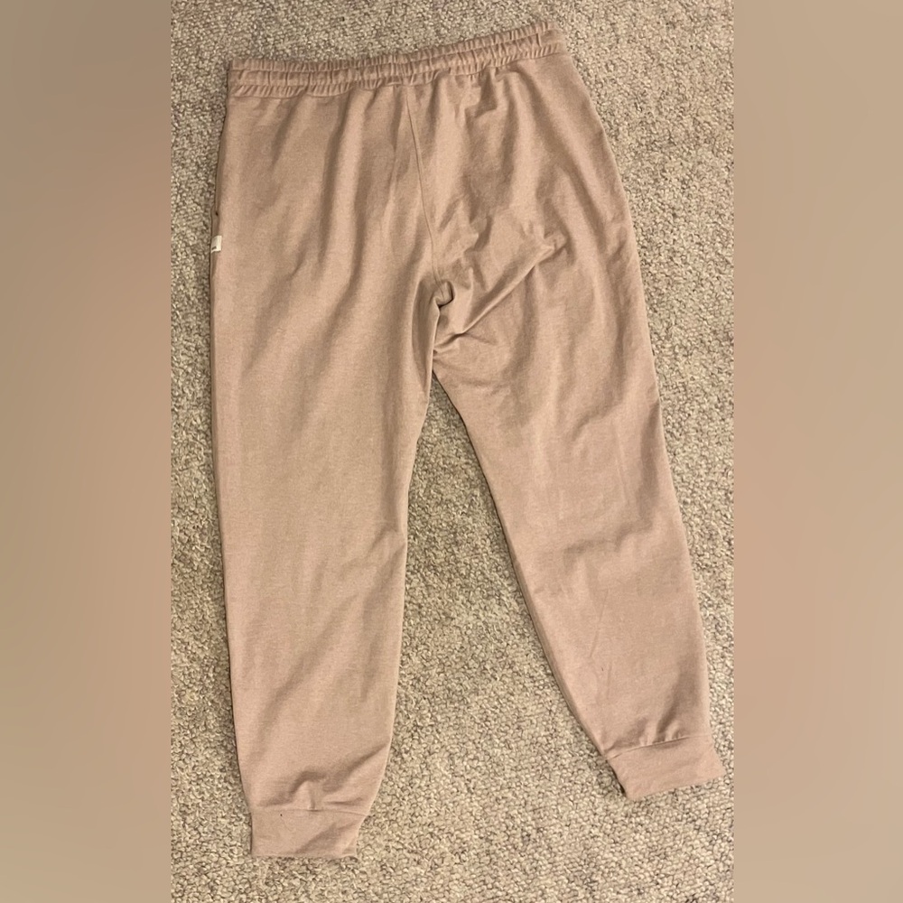 Vuori Performance Jogger - Picture 4 of 4